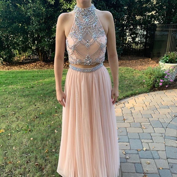 Sheri Hill Prom Dress - Picture 3 of 5